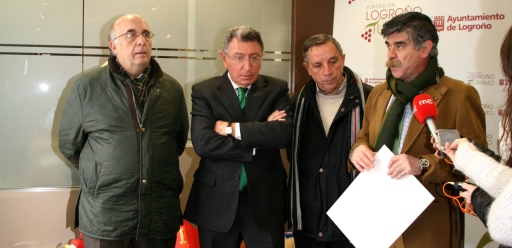 Entrega de juguetes a Chavicar