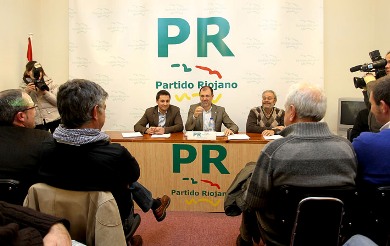 Reunión Consejo Ejecutivo (foto tomada de Rioja2.com)