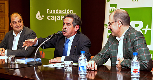 Miguel Ángel Revilla, Miguel González de Legarra y Leopoldo García