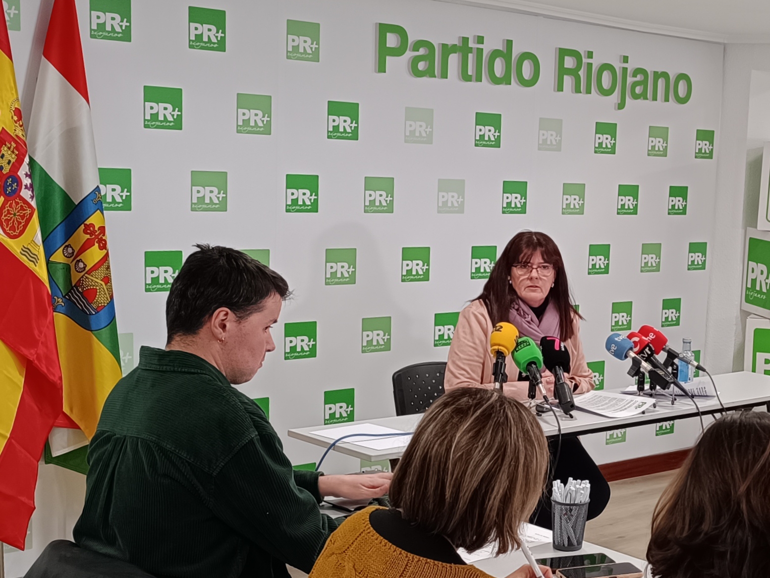 20251121_RitaRuedaPrensaA