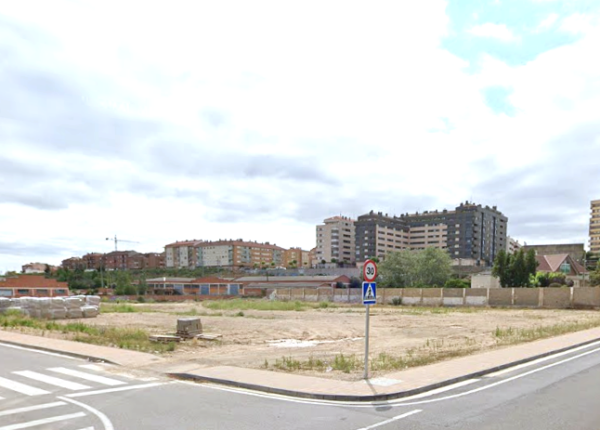 SolarFrenteLidlCalahorra